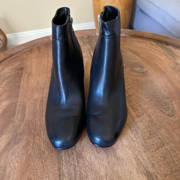 VIA SPIGA Black Leather Ankle Boots with Block Heel Round Toe - Picture 2 of 8